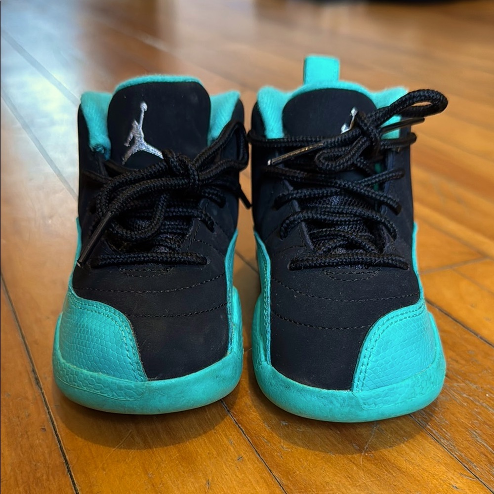 Jordan Black and Teal high tops-size 8C